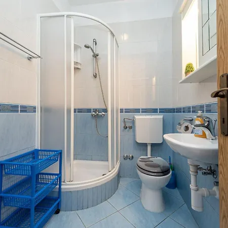 Buskulic Anamarija 2 By Interhome *