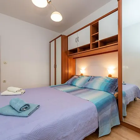 Lejlighed Buskulic Anamarija 2 By Interhome