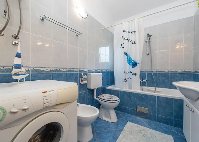 Buskulic Anamarija 2 By Interhome * Vir