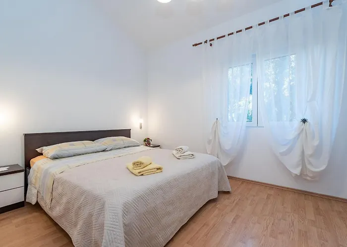 Appartement Buskulic Anamarija 2 By Interhome Vir