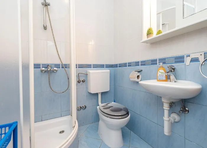 Buskulic Anamarija 2 By Interhome Vir